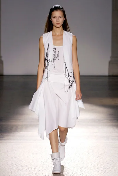 Look 26